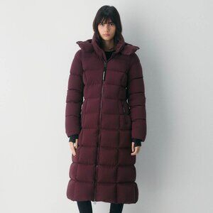 Aritzia Supersnug Super Puff Coat size L. NEW